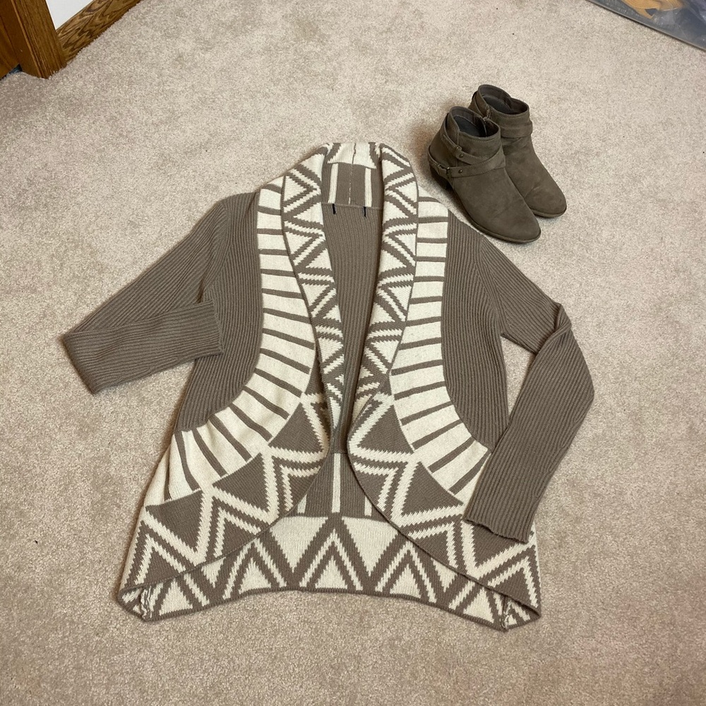 Aztec Cream & Tan Front Drape Cardigan